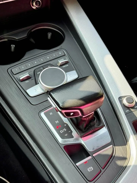 2017 Audi B9 A4 - Image 8 of 16