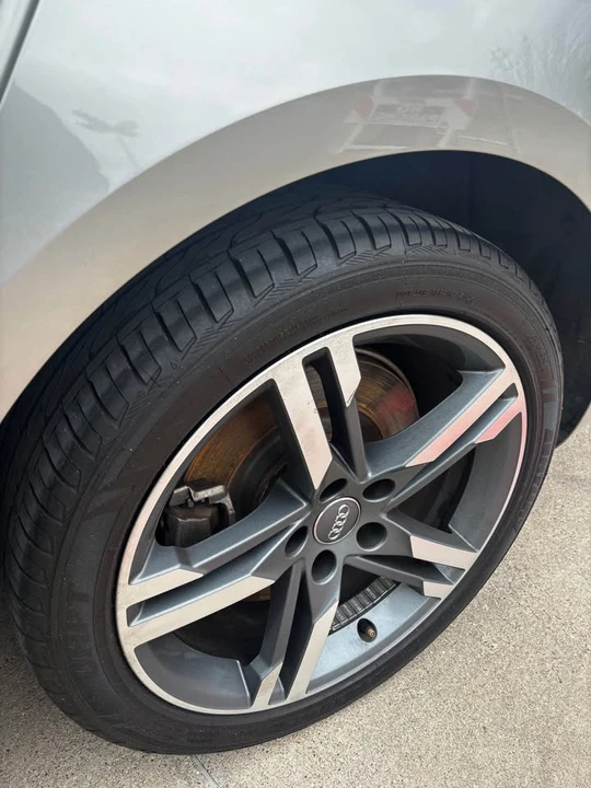 2017 Audi B9 A4 - Image 10 of 11