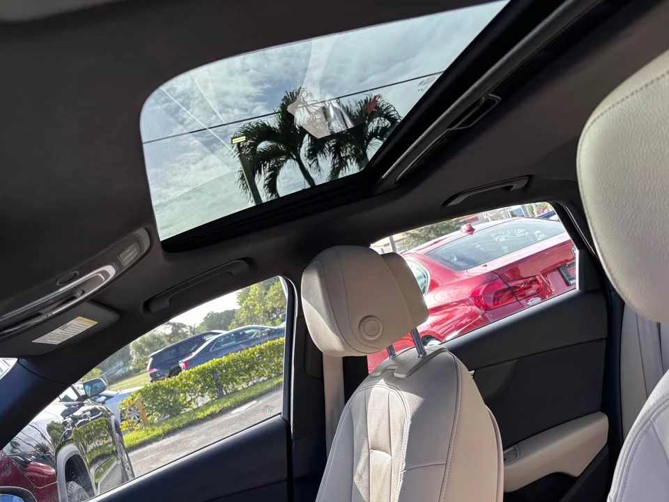 2017 Audi B9 A4 - Image 14 of 17