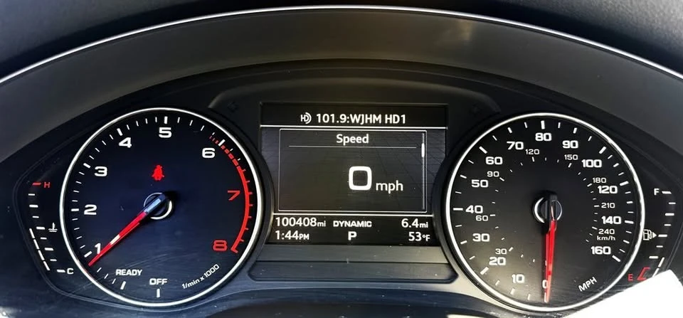 2017 Audi B9 A4 - Image 8 of 19