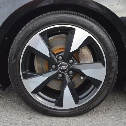 2017 Audi B9 A4 - Image 9 of 10