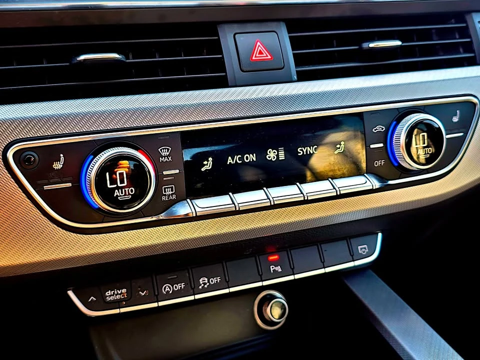 2017 Audi B9 A4 - Image 18 of 20
