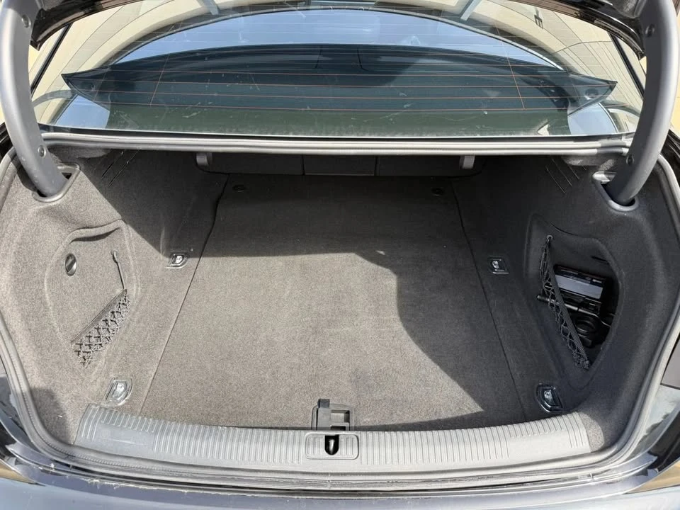 2017 Audi B9 A4 - Image 9 of 10