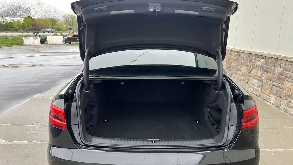 2017 Audi B9 A4 - Image 12 of 20