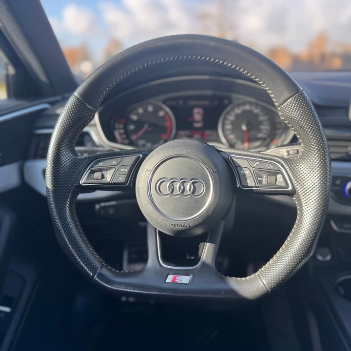 2017 Audi B9 A4 - Image 12 of 13