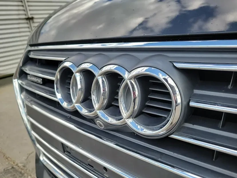 2017 Audi B9 A4 - Image 8 of 19