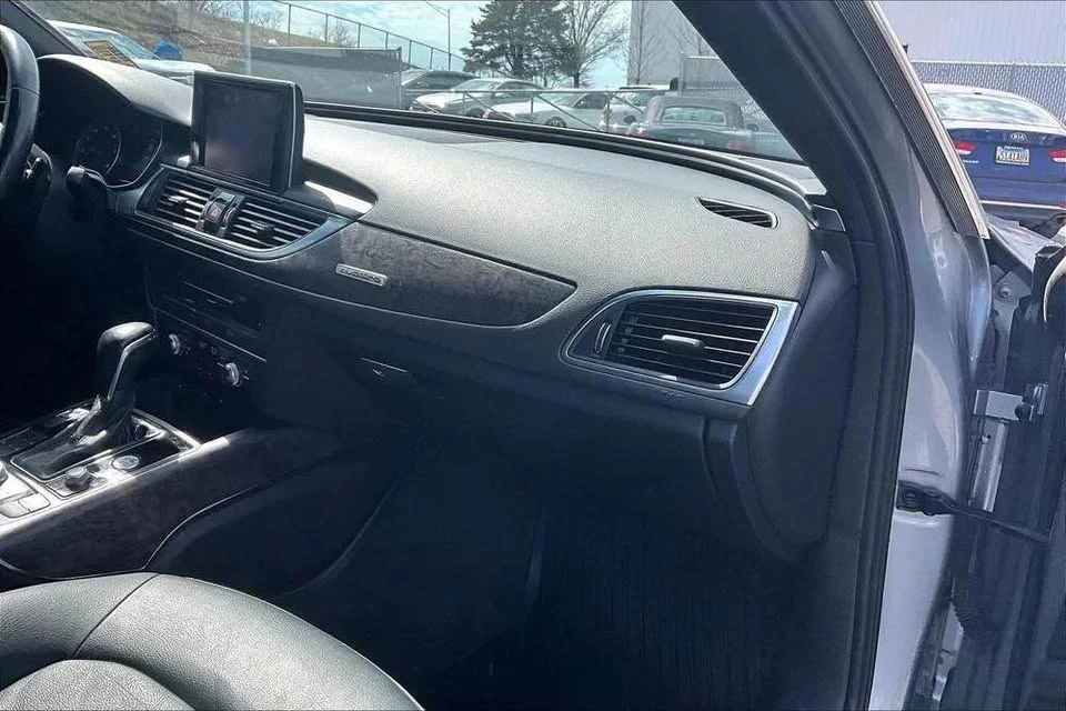 2017 Audi C7 A6 - Image 11 of 20