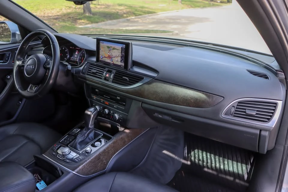 2017 Audi C7 A6 - Image 11 of 20