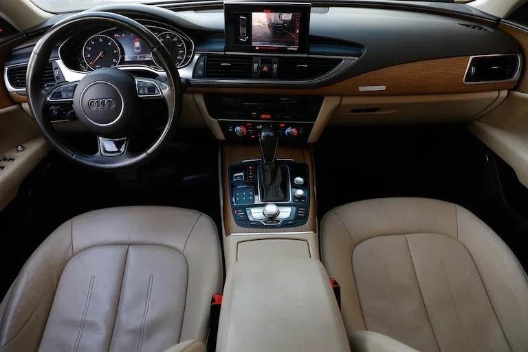 2017 Audi C7 A7 - Image 2 of 6