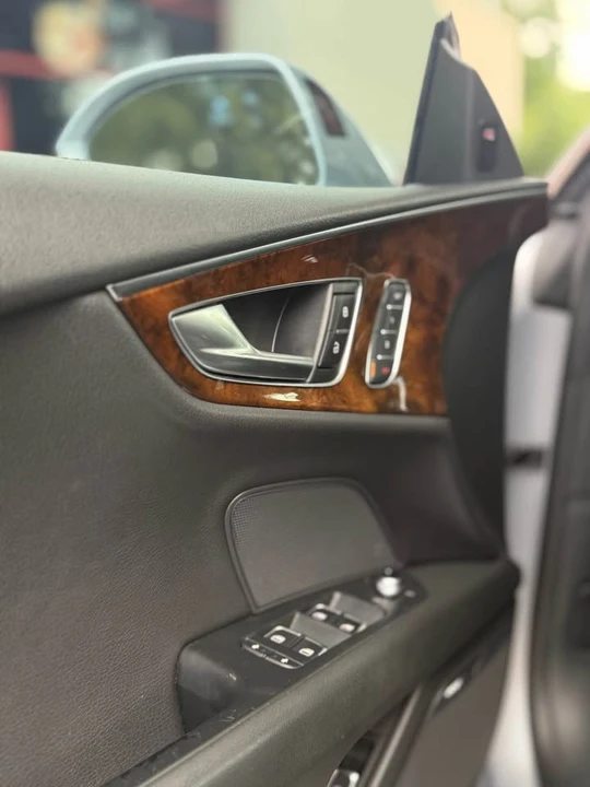 2017 Audi C7 A7 - Image 10 of 14