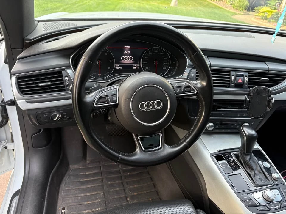 2017 Audi C7 A7 - Image 8 of 17