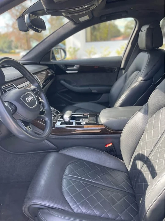 2017 Audi D4 A8 - Image 8 of 8