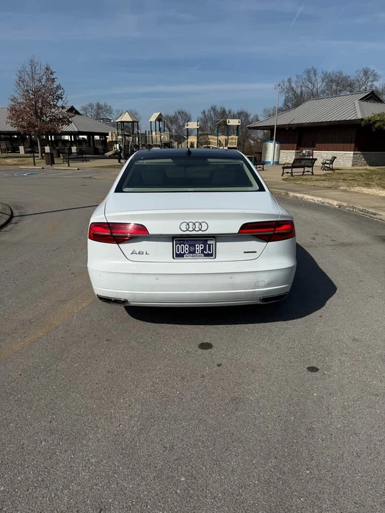 2017 Audi D4 A8 - Image 4 of 17