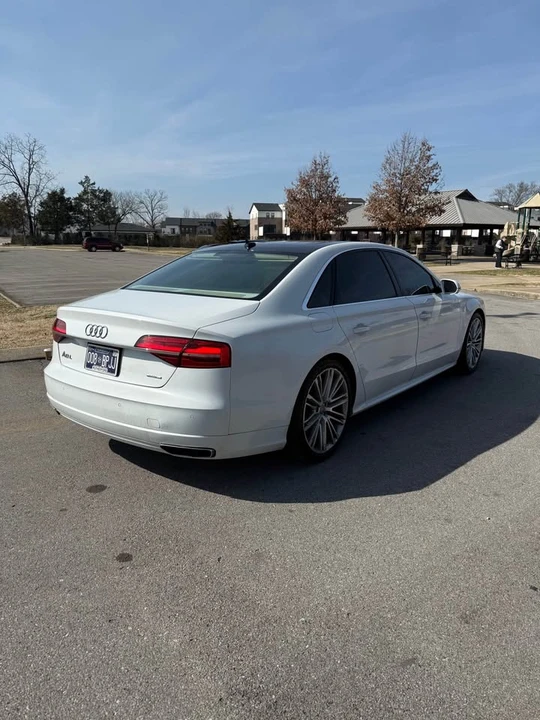 2017 Audi D4 A8 - Image 5 of 17
