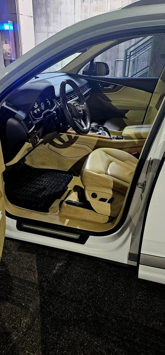 2017 Audi 4M Q7 - Image 6 of 10