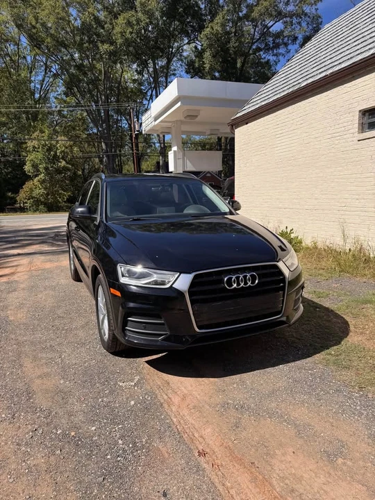 2017 Audi 8U Q3 - Image 2 of 5