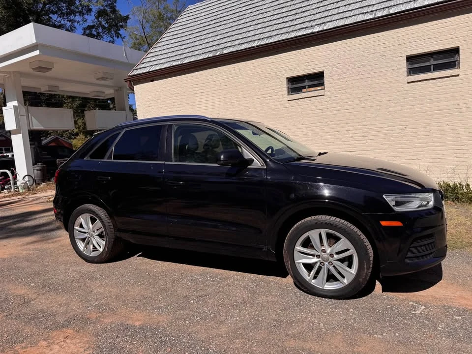 2017 Audi 8U Q3 - Image 2 of 4