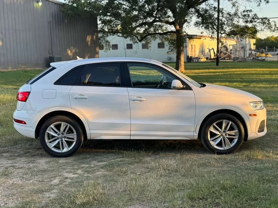 2017 Audi 8U Q3 - Image 8 of 16