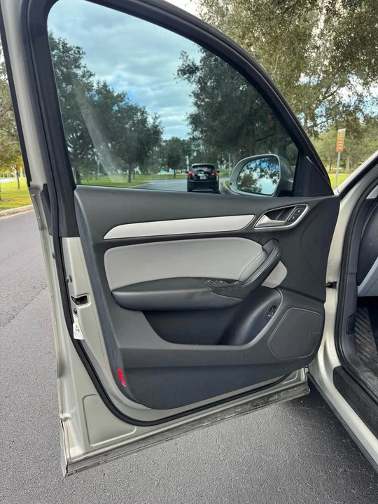 2017 Audi 8U Q3 - Image 7 of 9