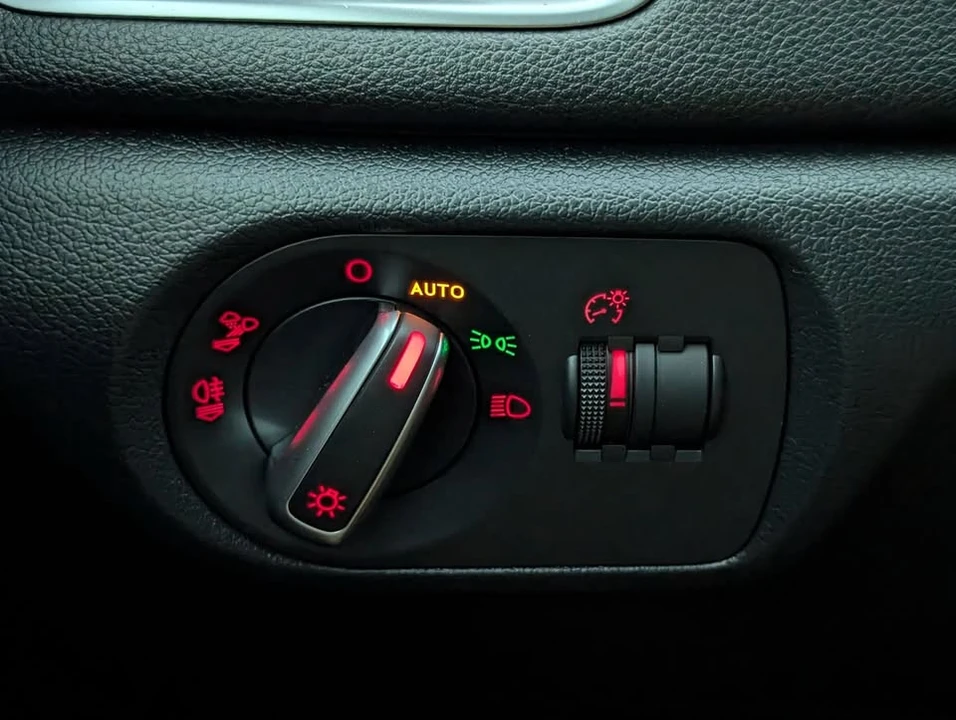 2017 Audi 8U Q3 - Image 15 of 19
