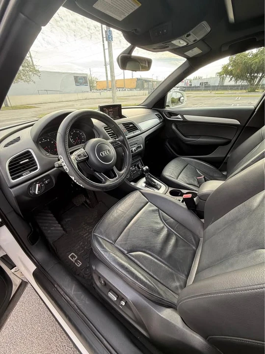 2017 Audi 8U Q3 - Image 10 of 16