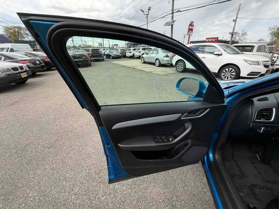 2017 Audi 8U Q3 - Image 10 of 20