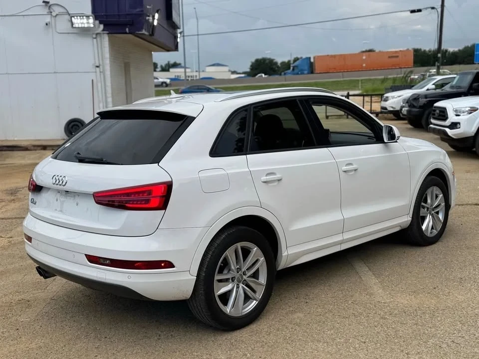 2017 Audi 8U Q3 - Image 8 of 16