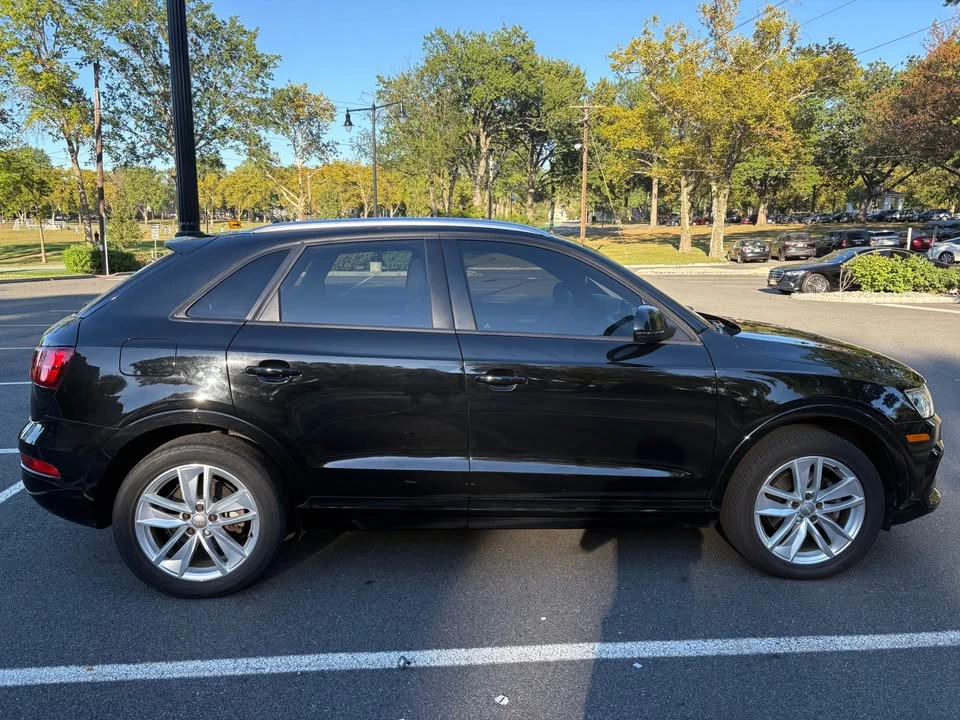 2017 Audi 8U Q3 - Image 7 of 9