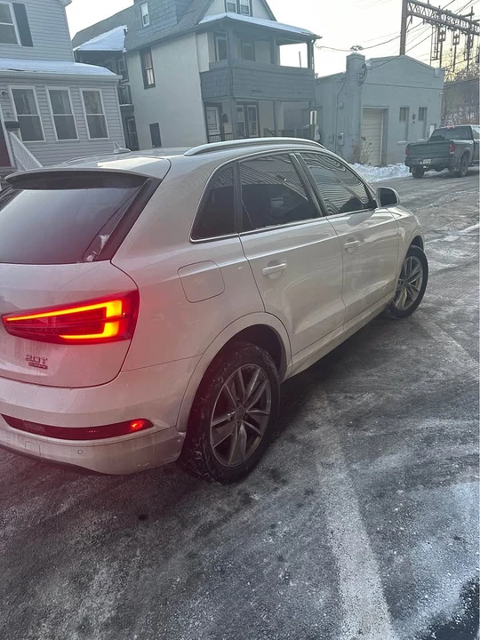 2017 Audi 8U Q3 - Image 8 of 14