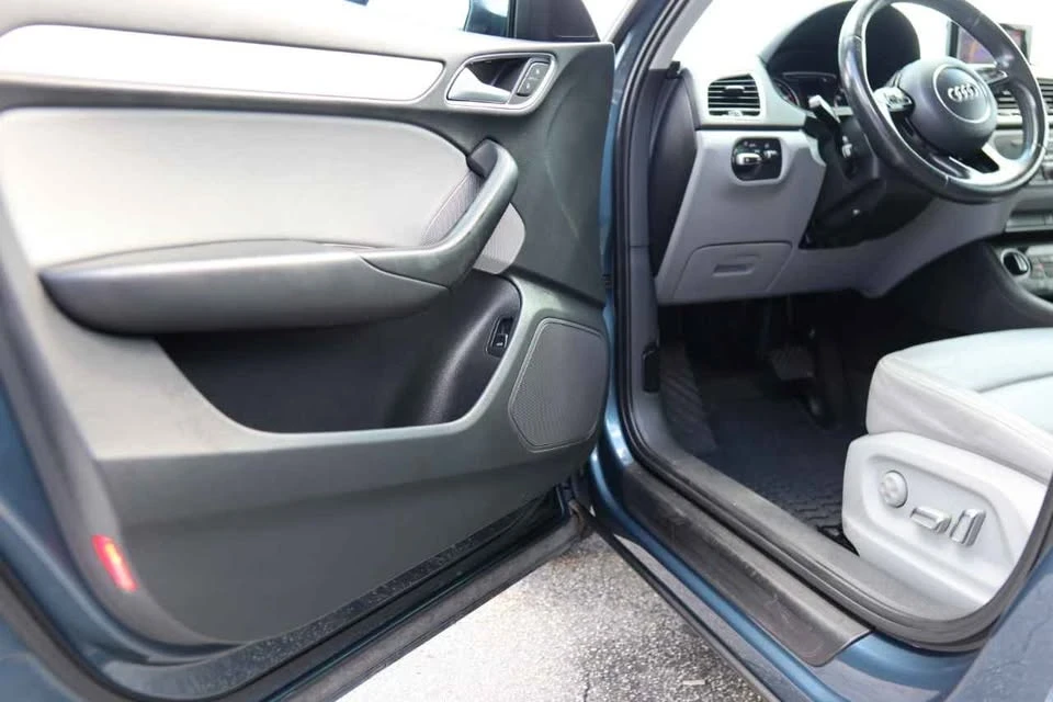 2017 Audi 8U Q3 - Image 9 of 16