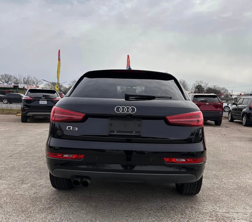 2017 Audi 8U Q3 - Image 2 of 5
