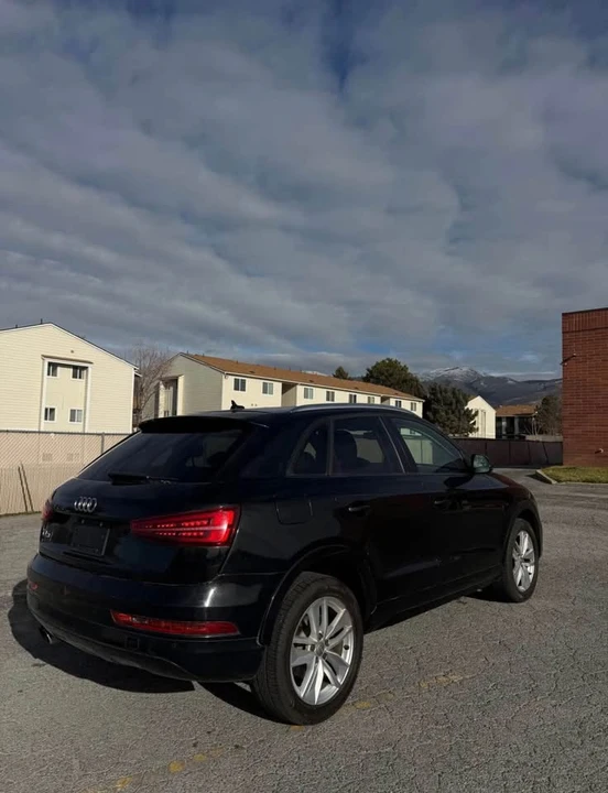 2017 Audi 8U Q3 - Image 4 of 8