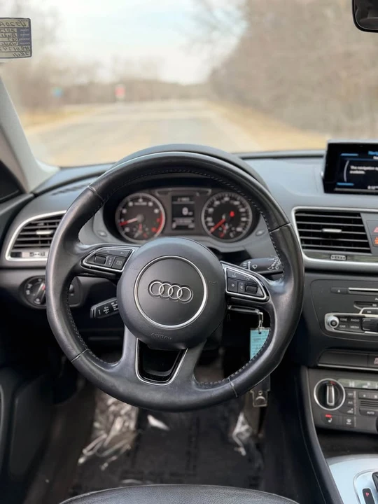 2017 Audi 8U Q3 - Image 8 of 10
