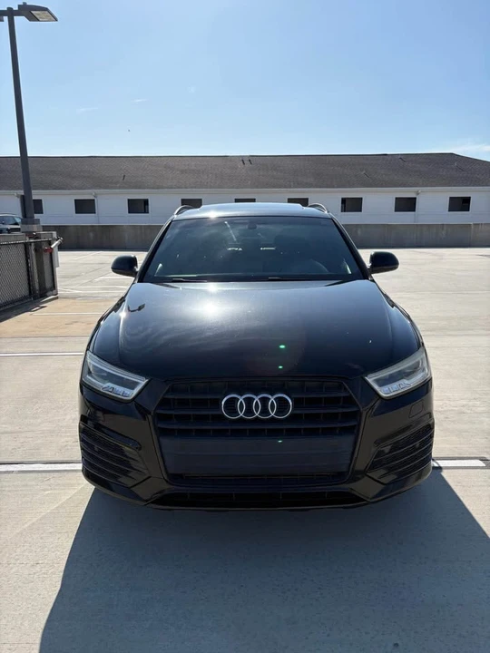 2017 Audi 8U Q3 - Image 2 of 8