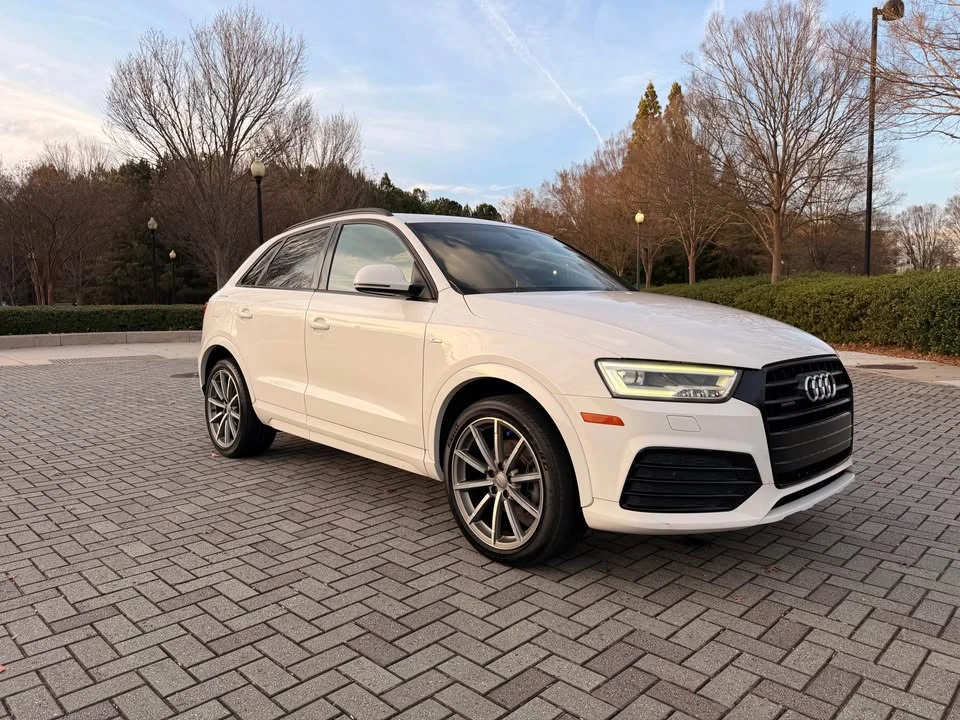 2017 Audi 8U Q3 - Image 2 of 12