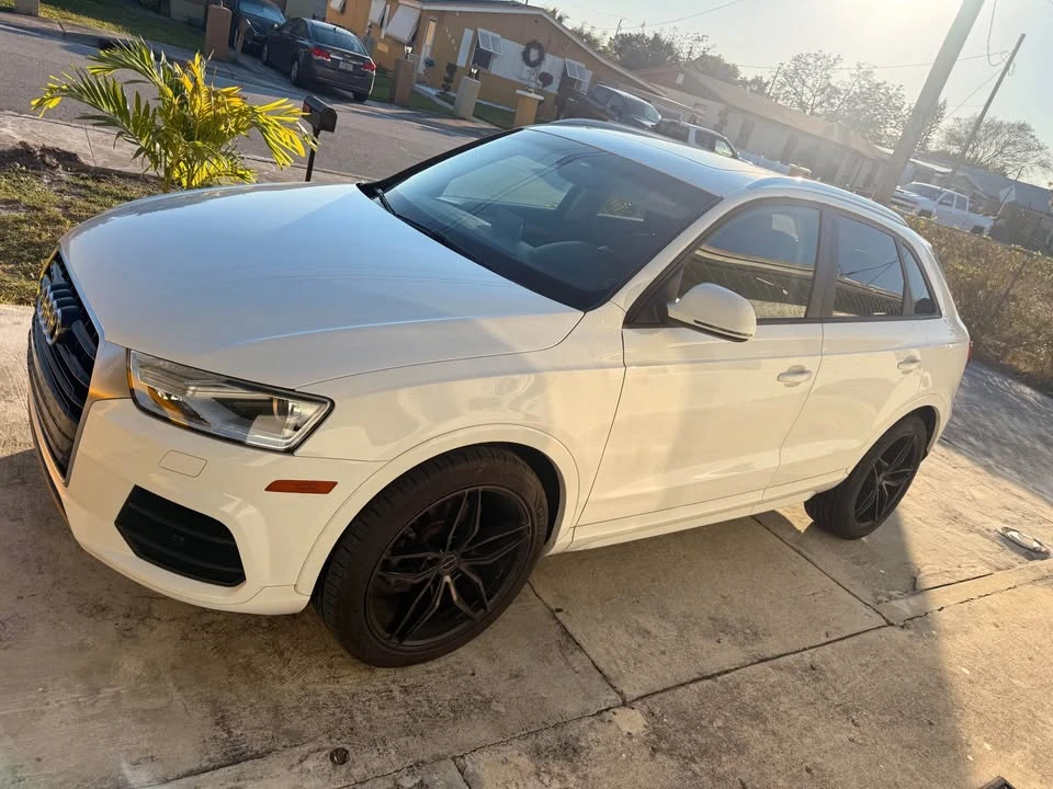 2017 Audi 8U Q3 - Image 2 of 5