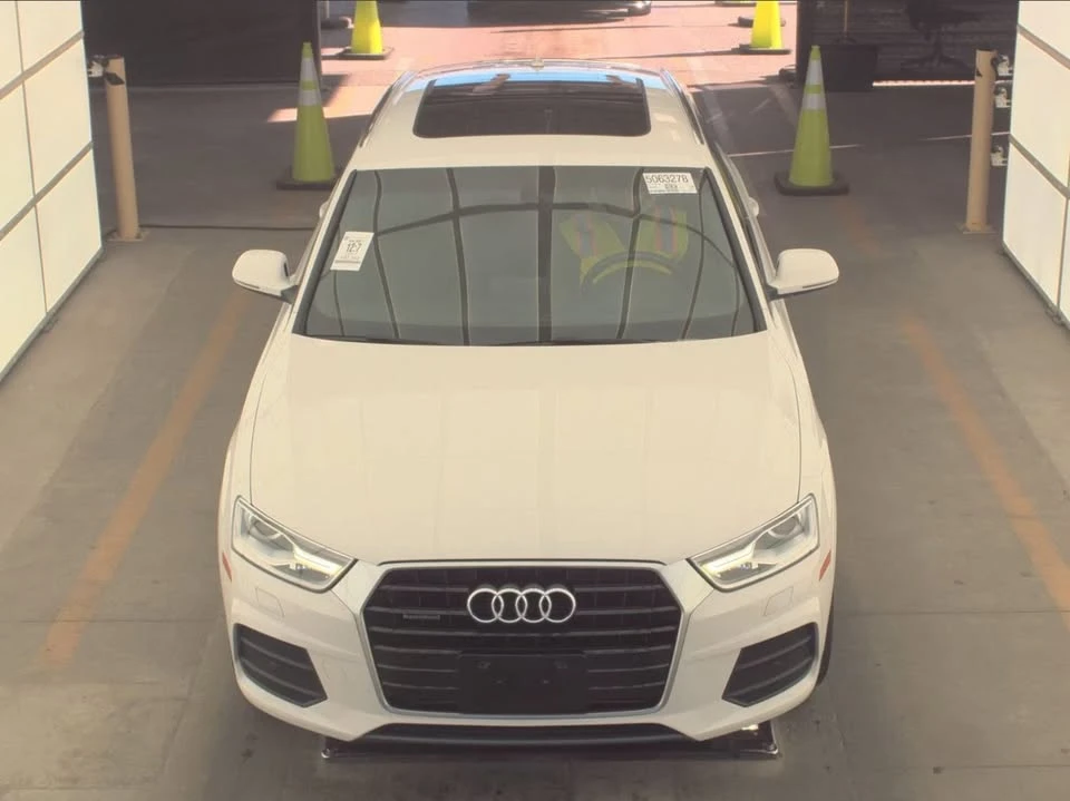 2017 Audi 8U Q3 - Image 2 of 8