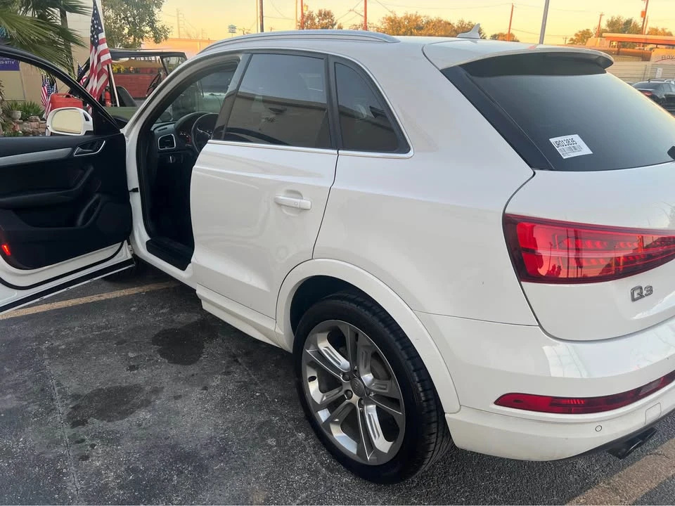 2017 Audi 8U Q3 - Image 5 of 14