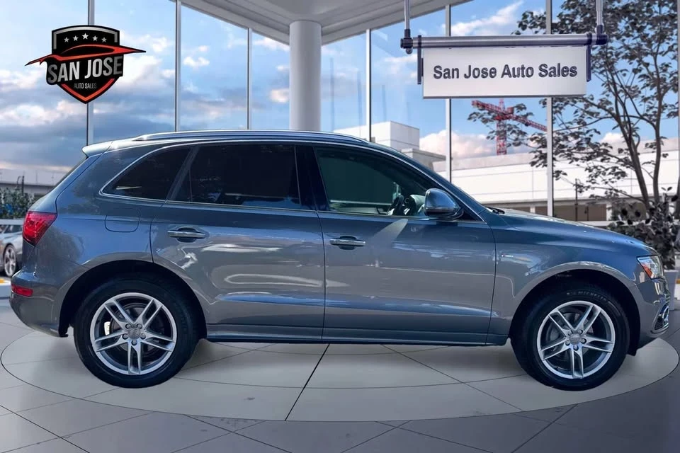2017 Audi Q5 - Image 8 of 17