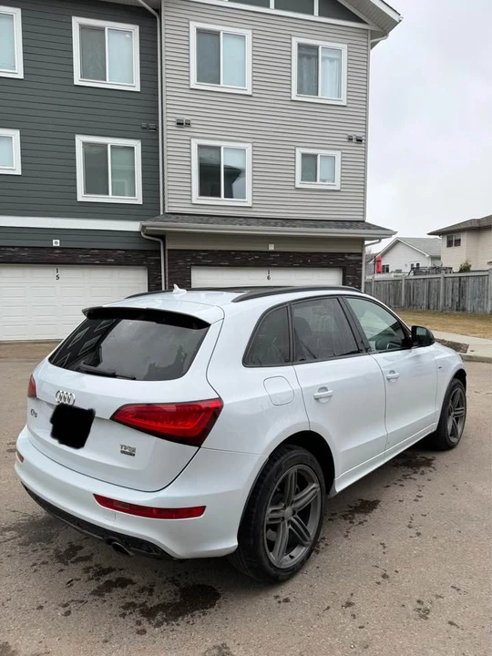 2017 Audi Q5 - Image 6 of 9