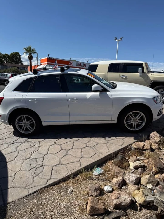 2017 Audi 8R Q5 - Image 2 of 4