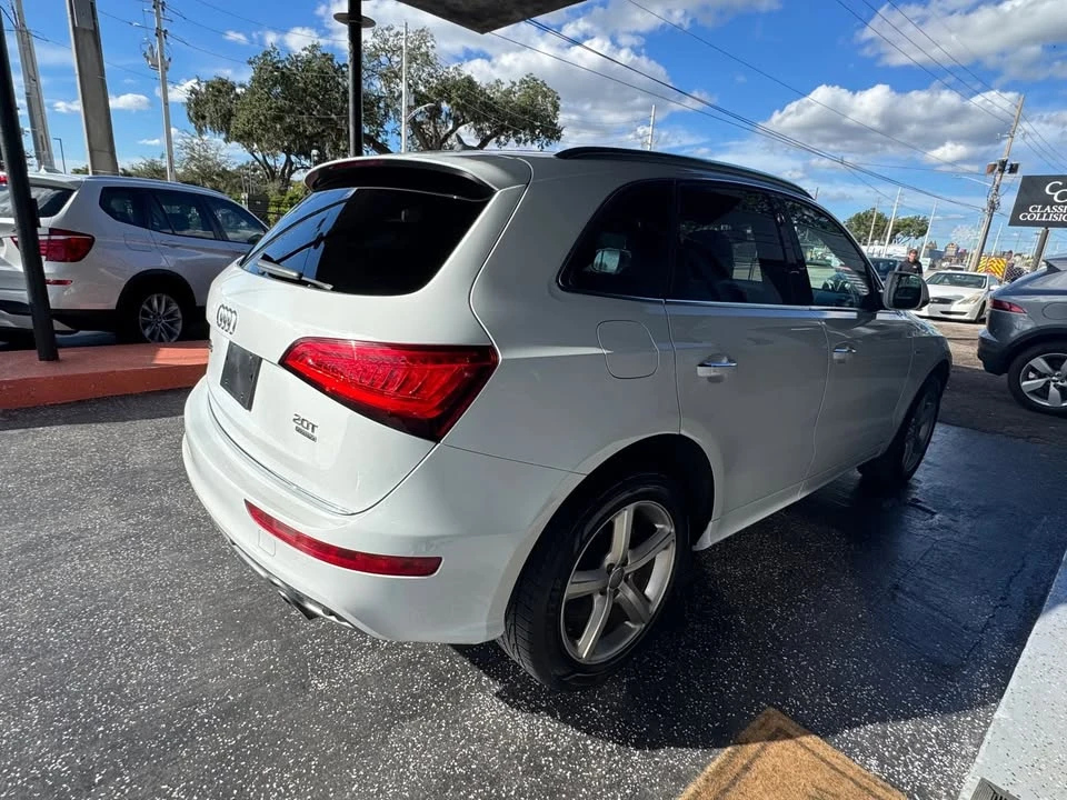 2017 Audi 8R Q5 - Image 3 of 16