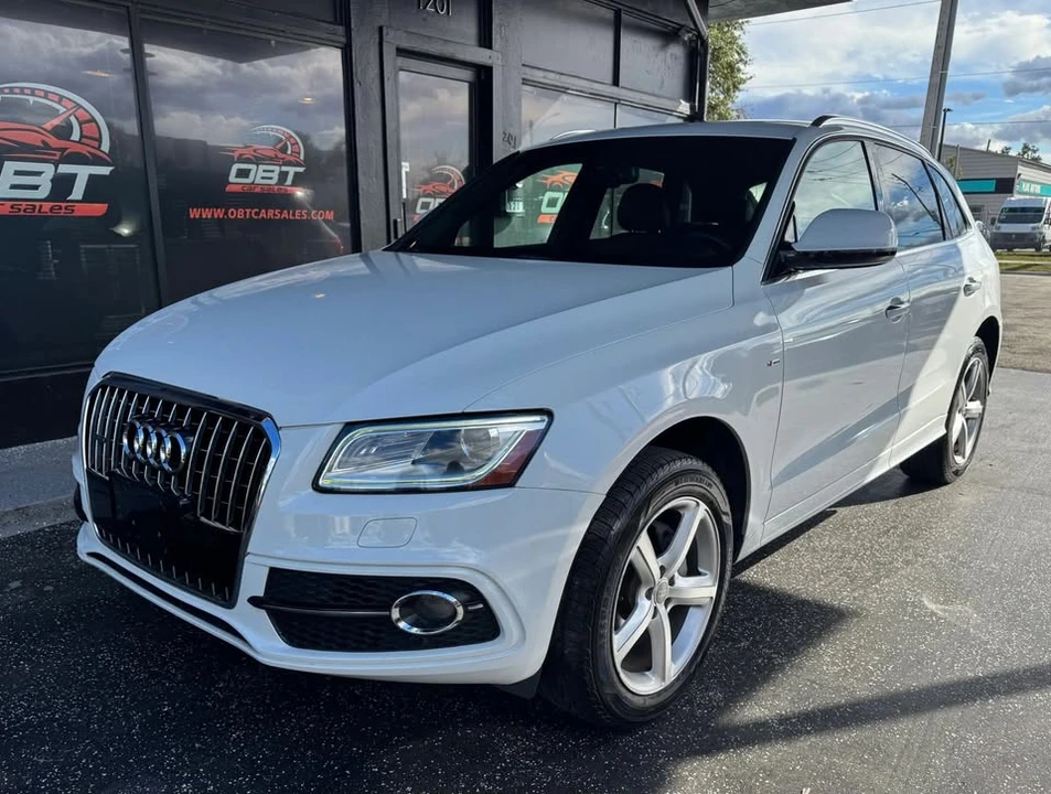 2017 Audi 8R Q5 - Image 2 of 16