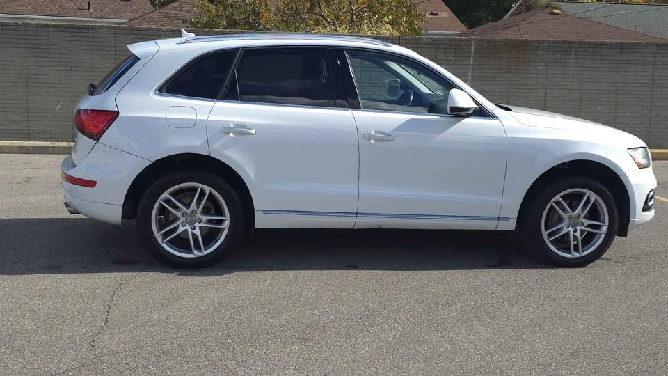 2017 Audi 8R Q5 - Image 5 of 16