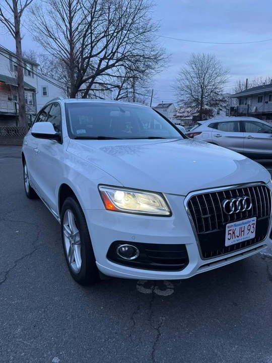 2017 Audi 8R Q5 - Image 2 of 17