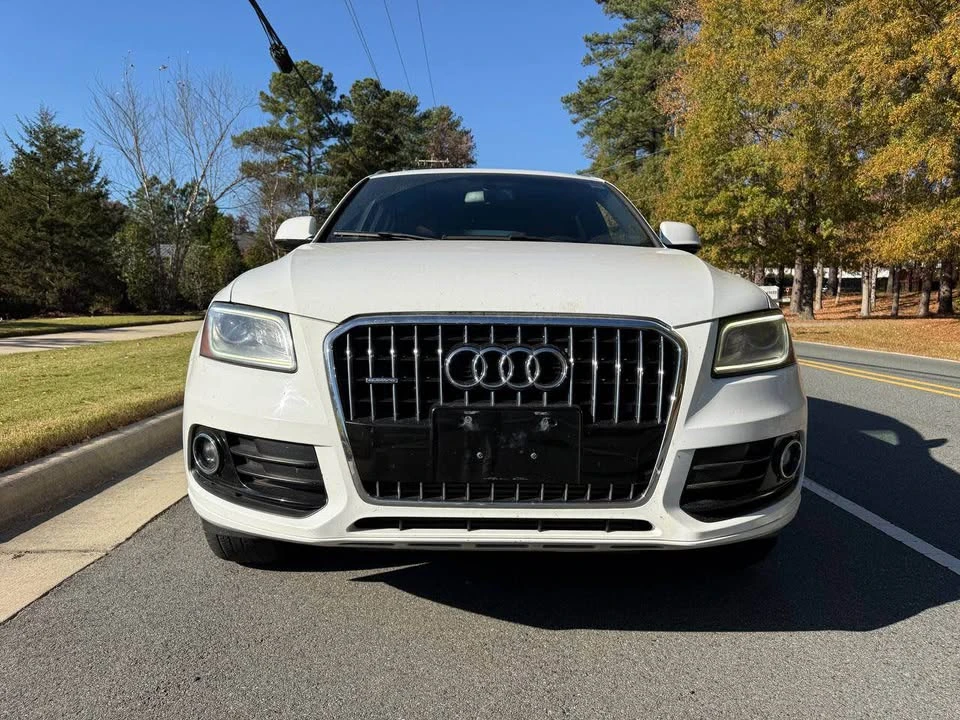 2017 Audi 8R Q5 - Image 2 of 14