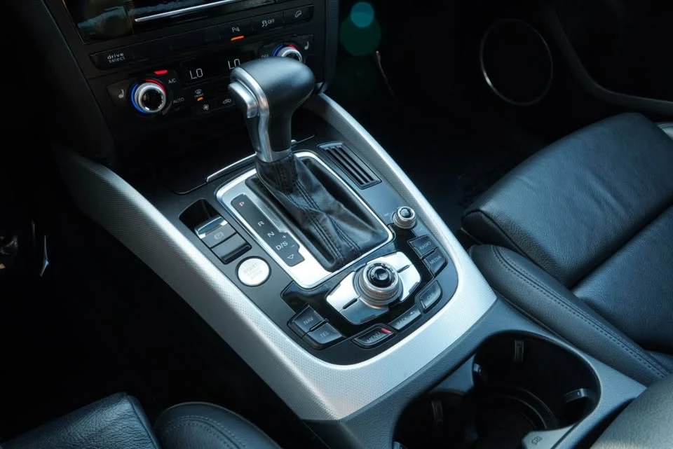 2017 Audi 8R Q5 - Image 11 of 20