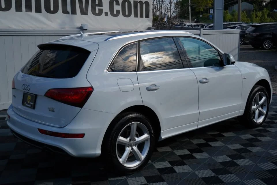 2017 Audi 8R Q5 - Image 2 of 20
