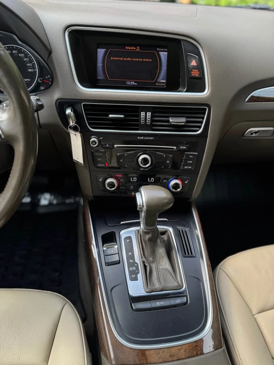 2017 Audi 8R Q5 - Image 15 of 18