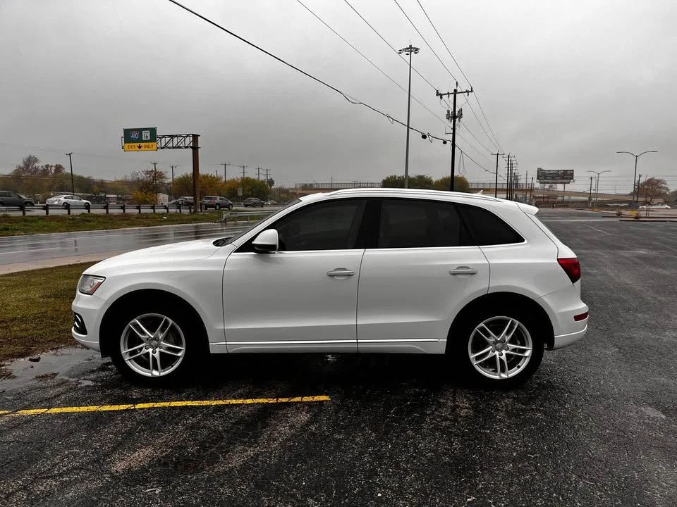 2017 Audi 8R Q5 - Image 7 of 16